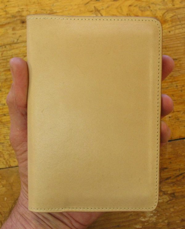 PASSPORT WALLET - Image 2