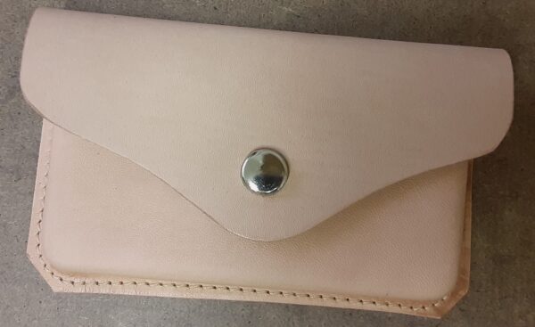 Natural English Kip Card Holder - Image 4